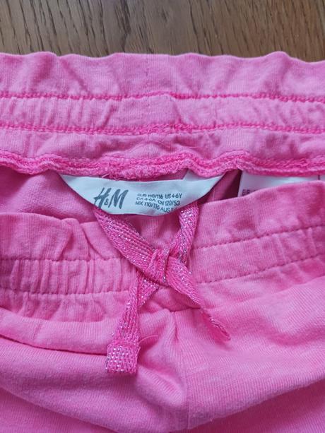 Kraťasy h&mč.110/116, h&m,110