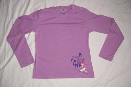 Fialové tričko s baletkou, 152