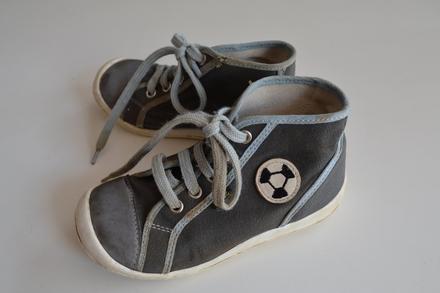 Tenisky na donošení, fare,28