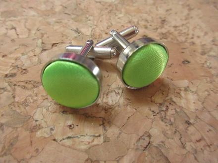 E247     manžetové knoflíčky, 