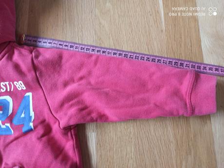 Červená mikina s kapucí, marks & spencer,104