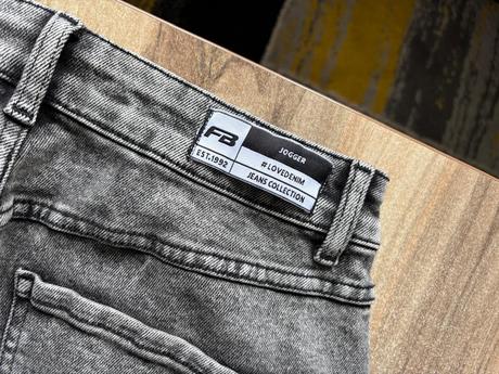 Rifle šedé, new yorker,l