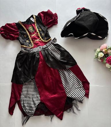 An22/ kostým pirátka - v.5/6 let zn. tu, 