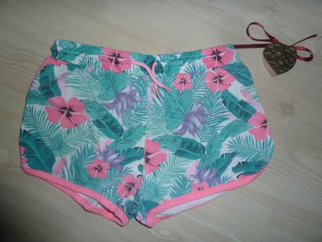 Květované šortky, pepco,152