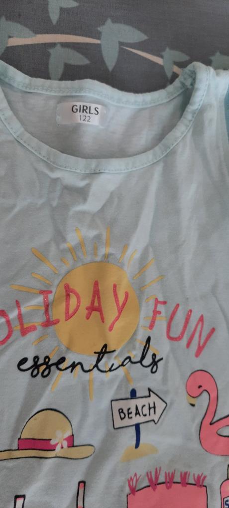 2x dívčí tričko značky girls, vel. 122., 122