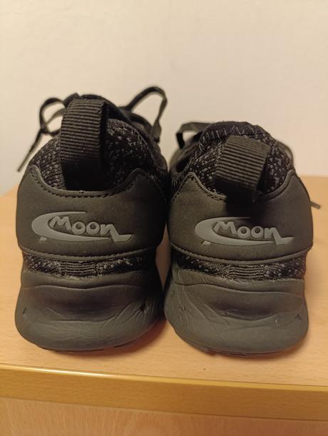 Lehoučké kecky moon vel. 40, 40