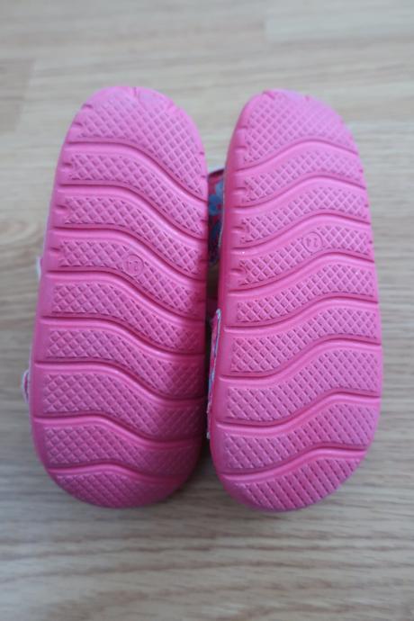 Gumové sandálky 24, 24