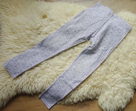 Šedé legíny s kočičími hlavami, lupilu,110