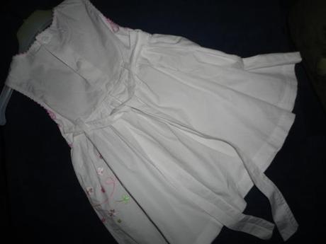 Šatičky vhodné i pro slavnostní událost, 1-1,5r., 80