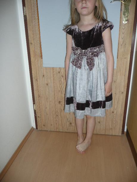 Luxusní sváteční šaty next vel 98-110, next,104