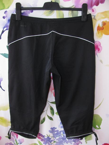 Dámské pružné černé tenké 3/4 šortky nike, nike,m