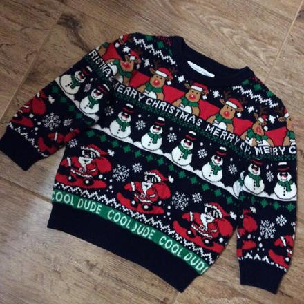 Teplý vánoční svetr, 98