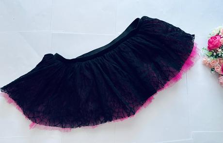 K10/ sukně čarodějnice - v.cca 10-14 let, 146