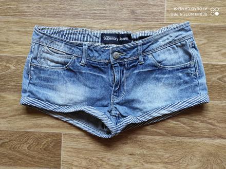 Džínové kraťasy, superdry,38