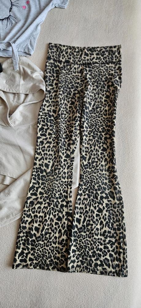 Leopardí kalhoty, crop top mikina, tričko, 146/152, 140–152