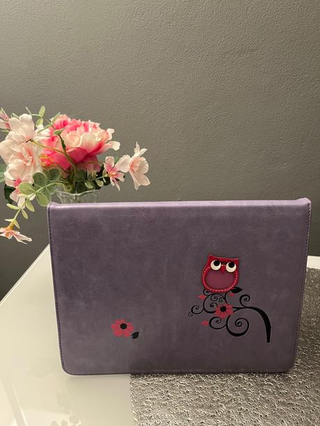 Obal a stojan na ipad, 