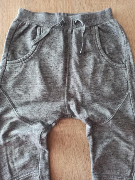 Dětské baggy tepláky, 92