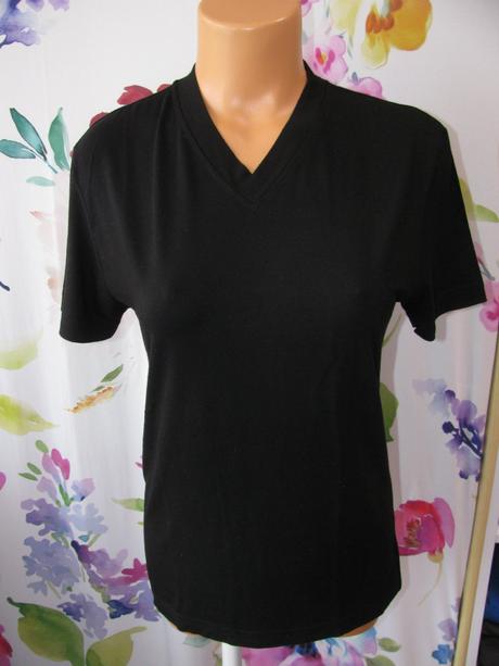 Dámské pružné černé tričko, s