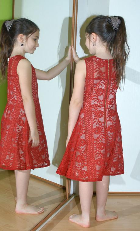 Slavnostní sváteční společenské dívčí šaty, river island,140