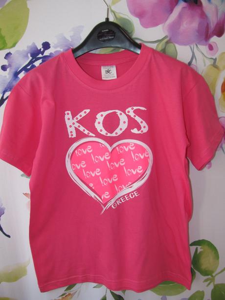 Sytě růžové bavlněné tričko se srdíčkem, 146