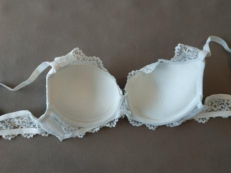 Krajková podrpsenka - shein - 80b, 80b