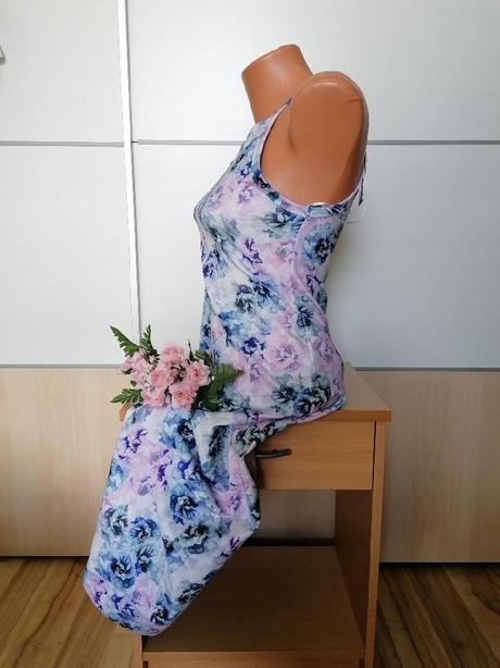 Šaty s květy, miss selfridge,36