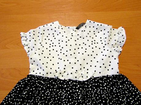 Dívčí šatičky vel 104, 104