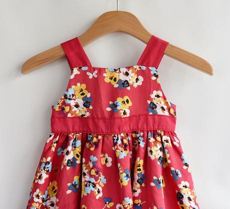 Šaty vel. 18 - 24 m, mothercare,92