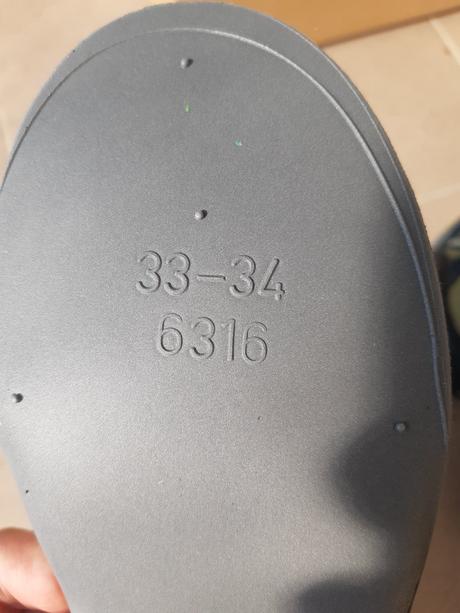 Trekové boty s membránou 34, 34