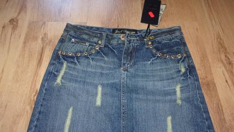 Nová sukně vel. 36, včetně visačky, 36