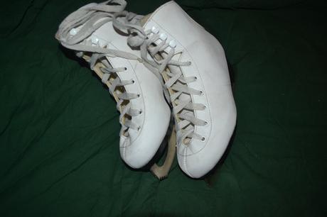 Dívčí brusle v.33, 33