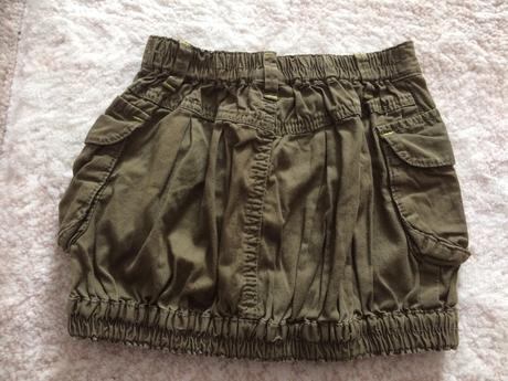 Sukýnka s kapsami, next,86