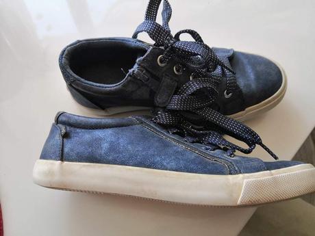 Tenisky třpytky vel 35 22,5 cm kovově modré, 35