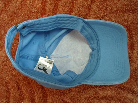 Modrá čepice bekovka, 134