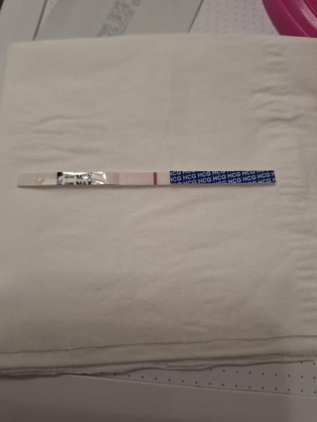 Bolest v podbřišku a prsou: Příznaky těhotenství?