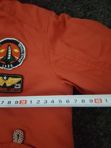 Krásná zimní bunda vel. 3-4 roky., 98