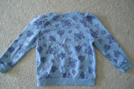 Mikina na lítačku, 104