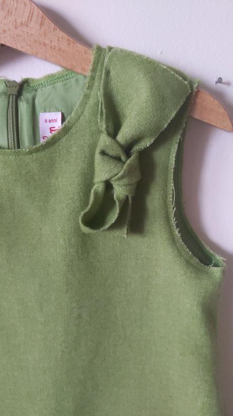 Vlněné dívčí šaty velikost 110-116, 110