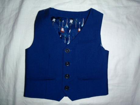 Exkluzivní tmavěmodrá vesta s kytarama, next,80