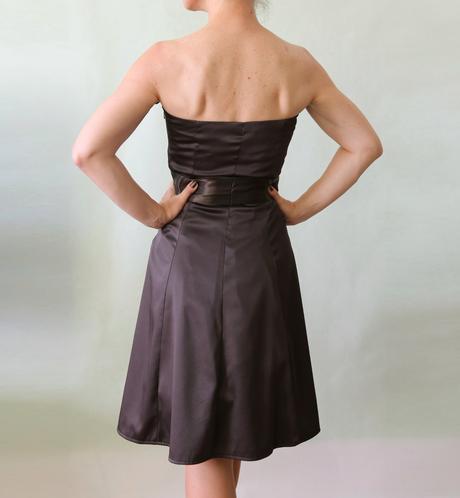 Hnědé korzetové šaty s výšivkou vero moda vel.s, vero moda,s