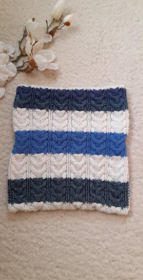 Copánkový povlak na polštář - modro bílý,