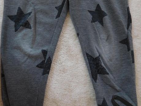 Hvězdičkové tepláky, lindex,104