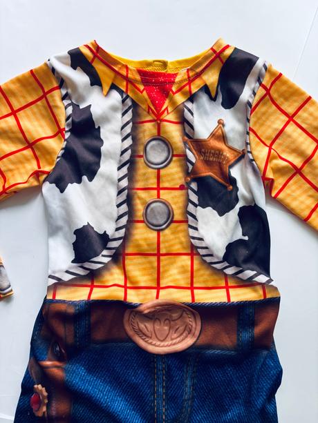 An8/ kostým woody -v.5/6 let toy story, 