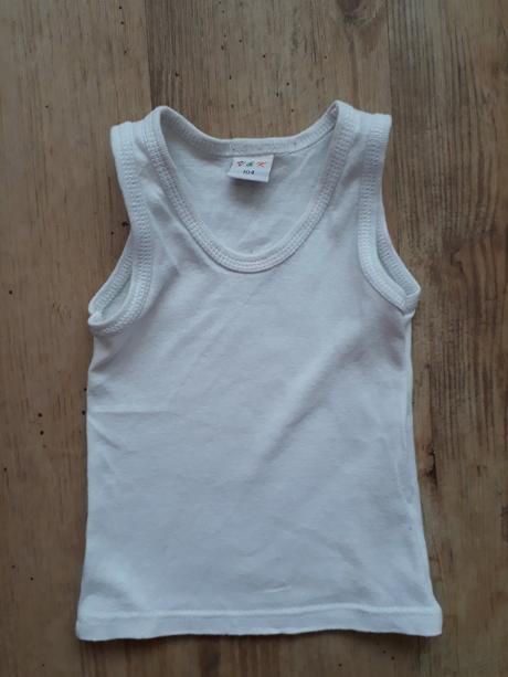 Nátělník 104, 104