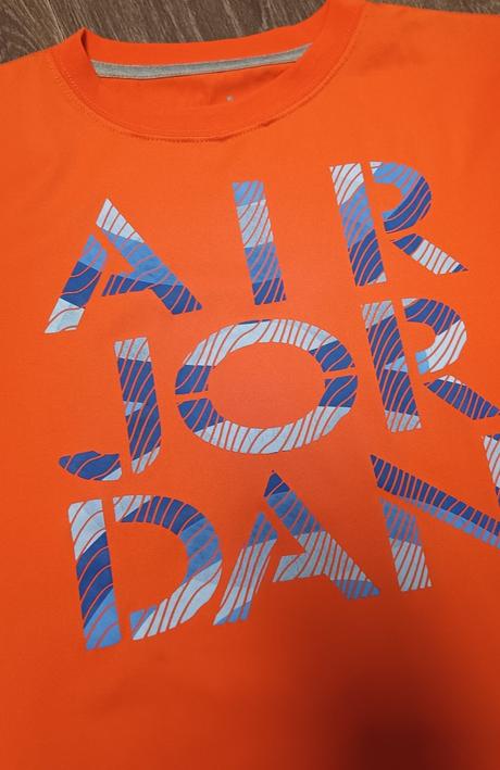 2 ks sportovní trička air jordan a under armour, air jordan,134