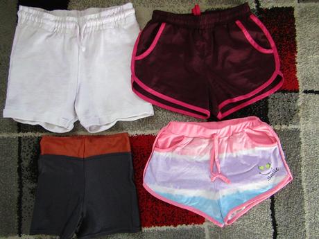 Kraťasy pro holku vel.134/140, tcm,134
