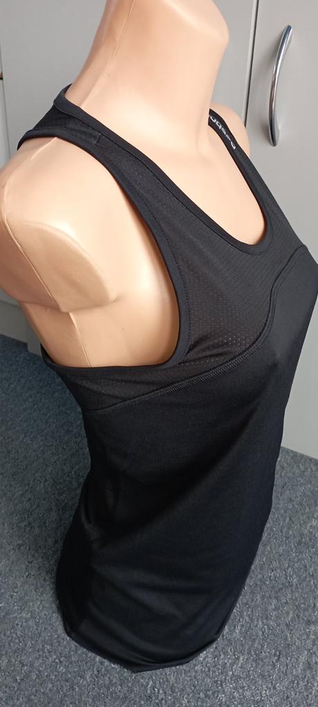 Tílko zn."reebok" vel."xs" oblékne i větší vel, reebok,xs