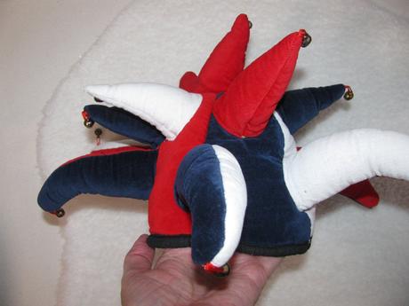 Kostým na karneval-čepice s rolničkami šašek,