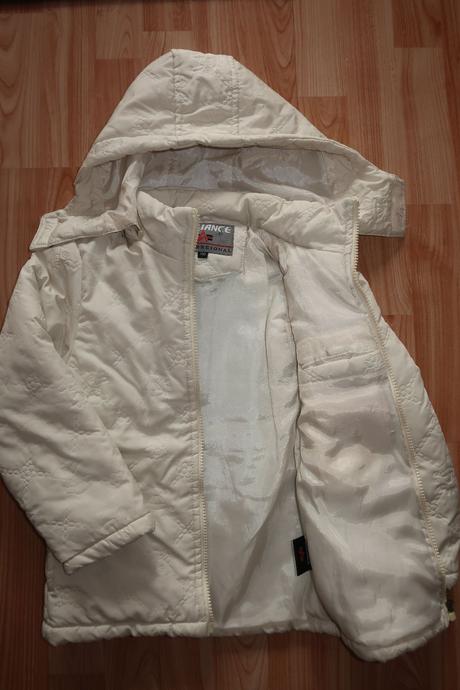 Přechodová bunda, 110