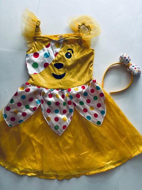 An10/ kostým - v.7/8 let, 